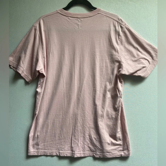 Uniqlo One Piece  Graphic T shirt Sz L - Picture 3 of 7